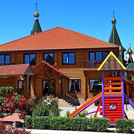 Комплекс Відпочинку Пампушка & Подушка Hotel Burlach'ya Balka Buitenkant foto