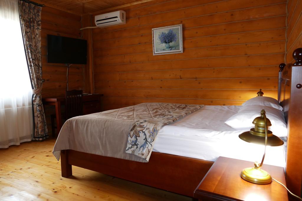 Комплекс Відпочинку Пампушка & Подушка Hotel Burlach'ya Balka Buitenkant foto