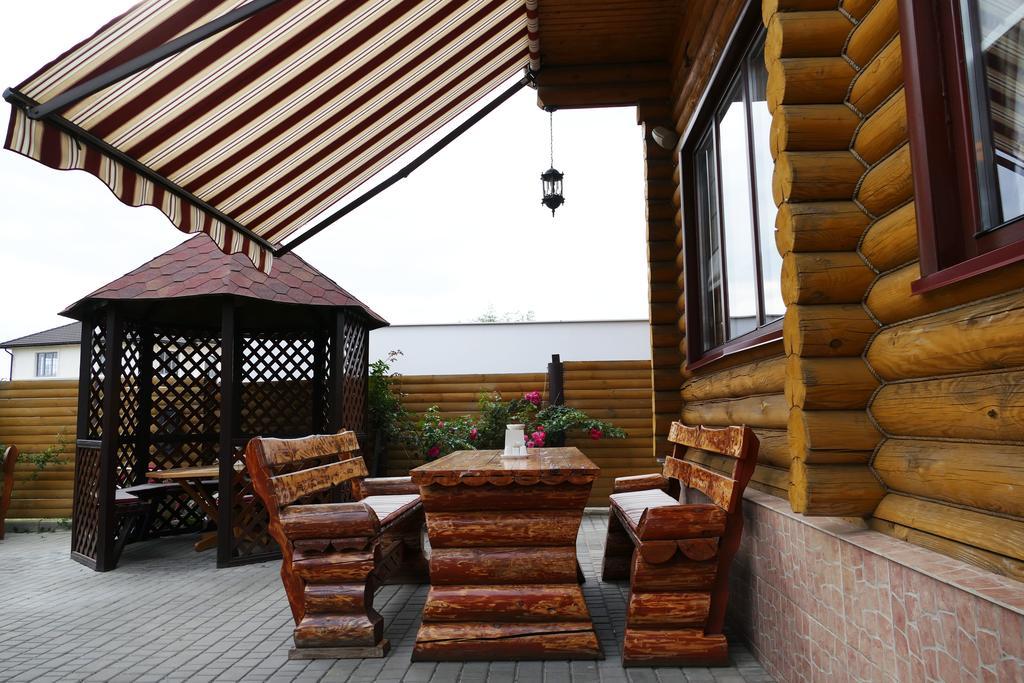 Комплекс Відпочинку Пампушка & Подушка Hotel Burlach'ya Balka Buitenkant foto
